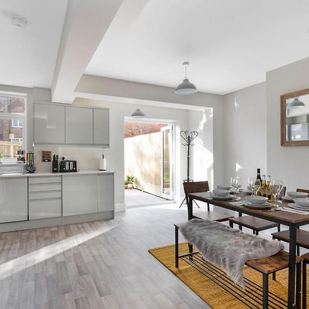 Spacious 3 Bed House, Netflix, Garden, Parking Southampton Kültér fotó